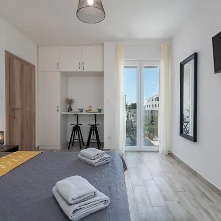 Apartmani Luce Trogir Exterior foto