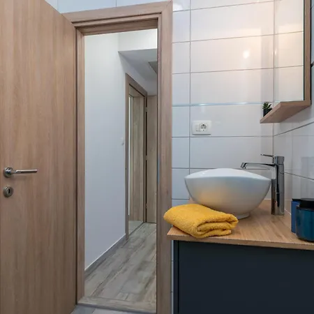 Apartmani Luce Trogir Exterior foto