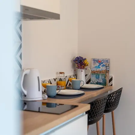 Apartmani Luce Trogir Exterior foto